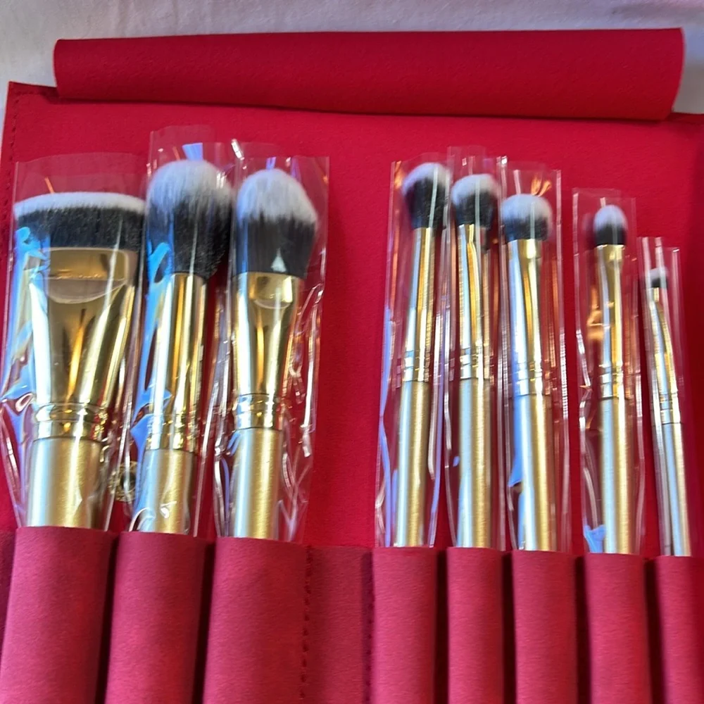 Luxie glitter gold